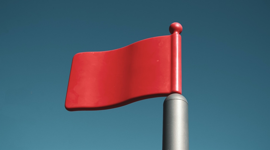 给境外间谍当“线人”后欲公考“上岸”，最终倒在审查这一关……