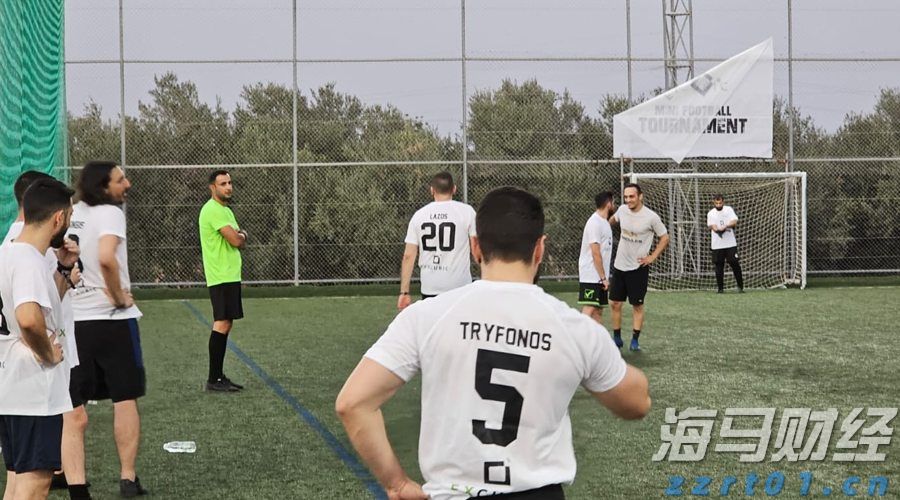 本周末港珠澳大桥将迎通关高峰 天气多变需谨慎驾驶